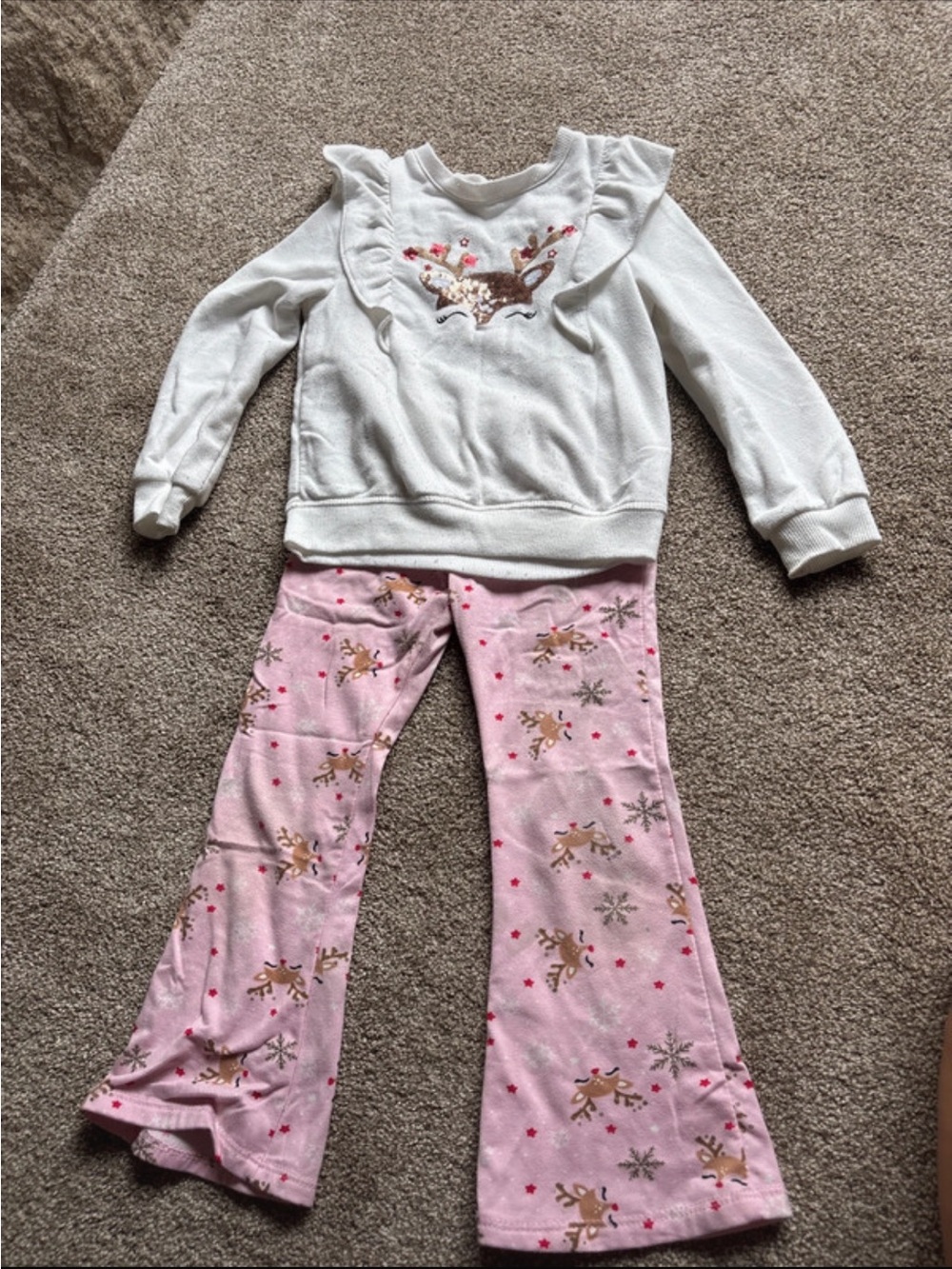 Girls Holiday set Reindeer Pink and White  size 5T